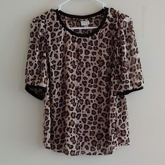 a.n.d ea wy Animal Print Puff Sleeve Round Neck Polyester Sheer Top Size Small - Picture 2 of 10